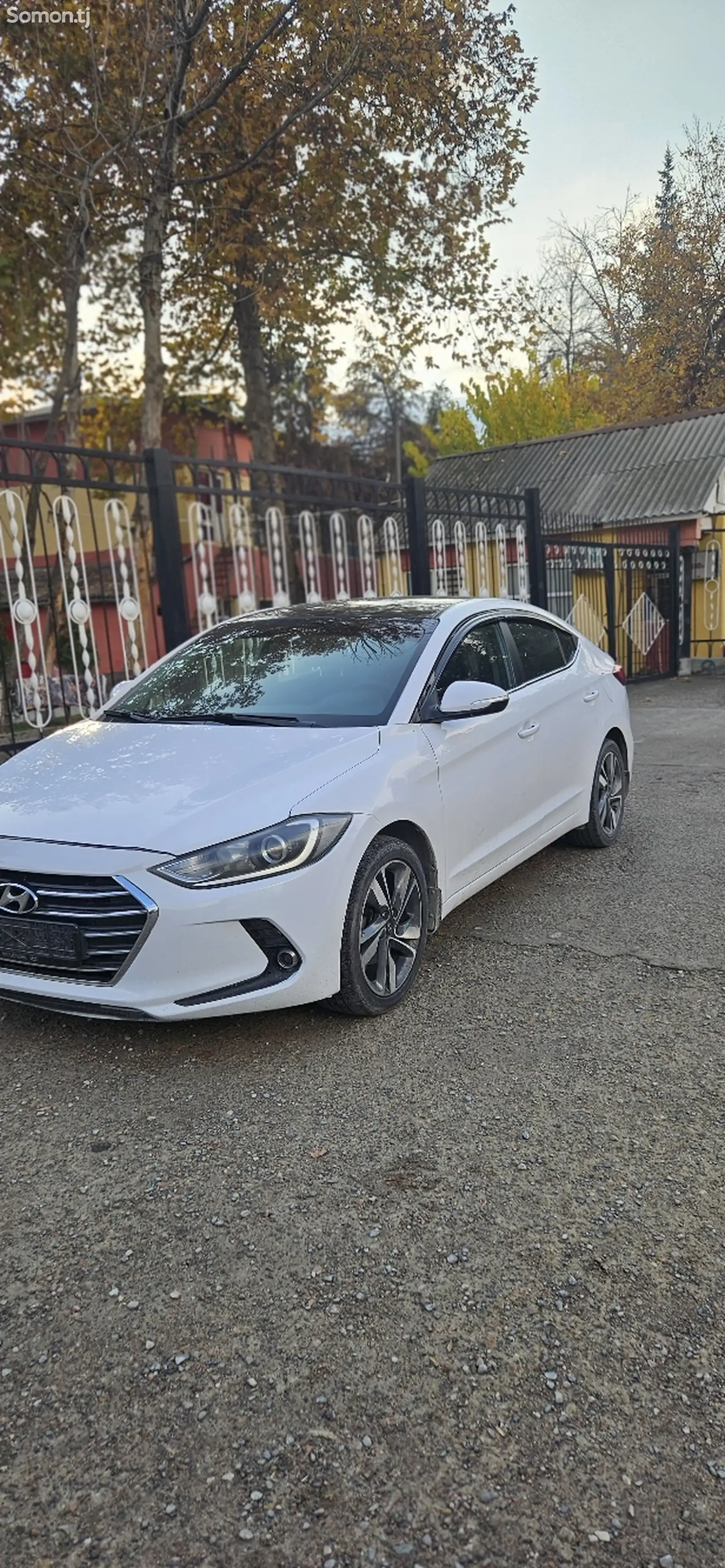 Hyundai Elantra, 2018-1