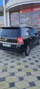 Opel Zafira, 2010-4