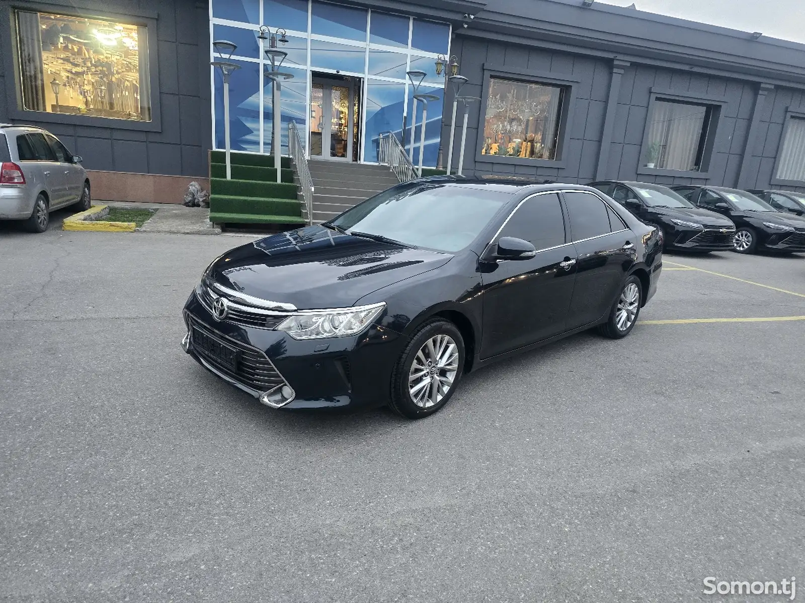 Toyota Camry, 2015-1