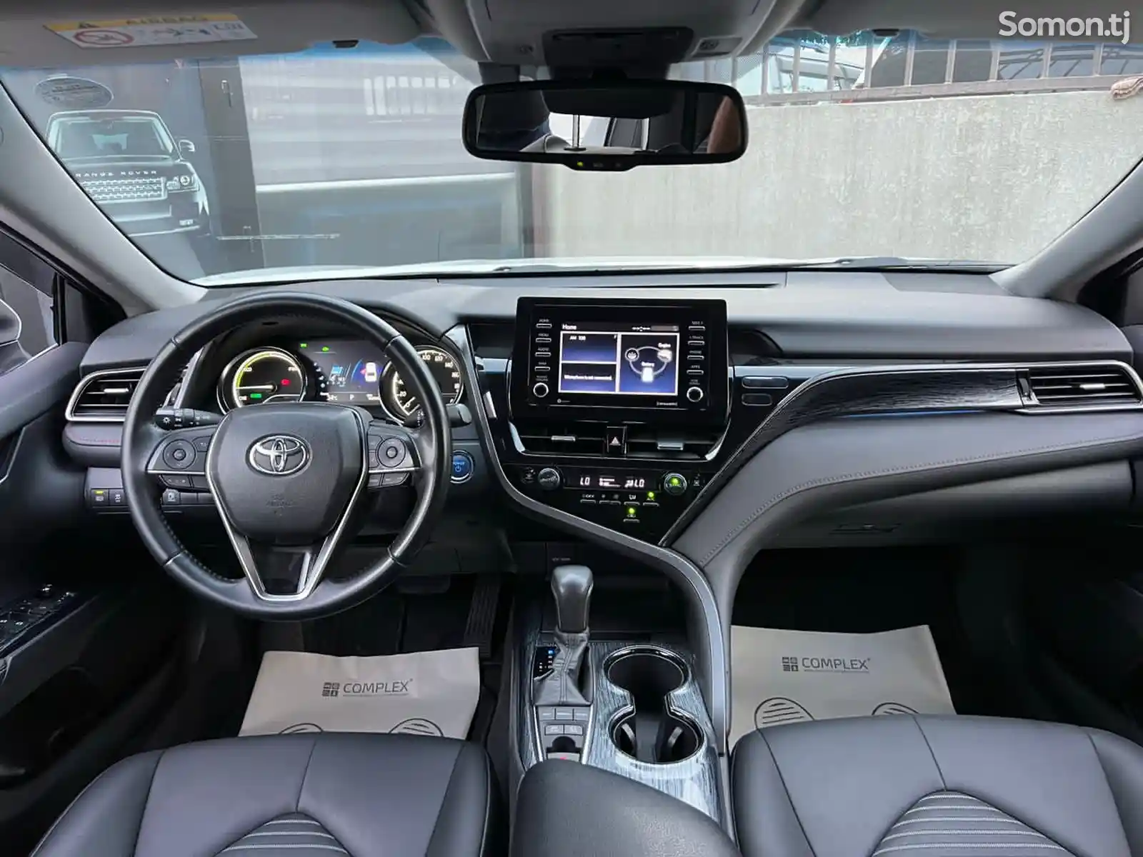 Toyota Camry, 2018-10