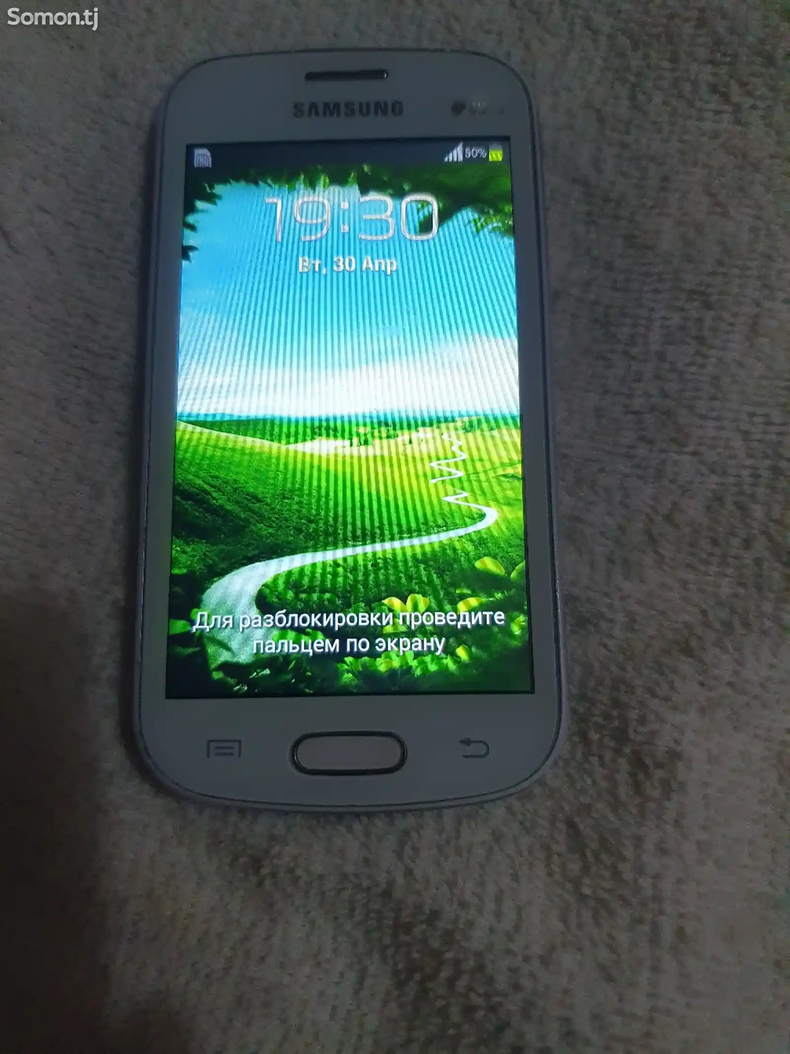 Samsung Galaxy 7390 Duos-3