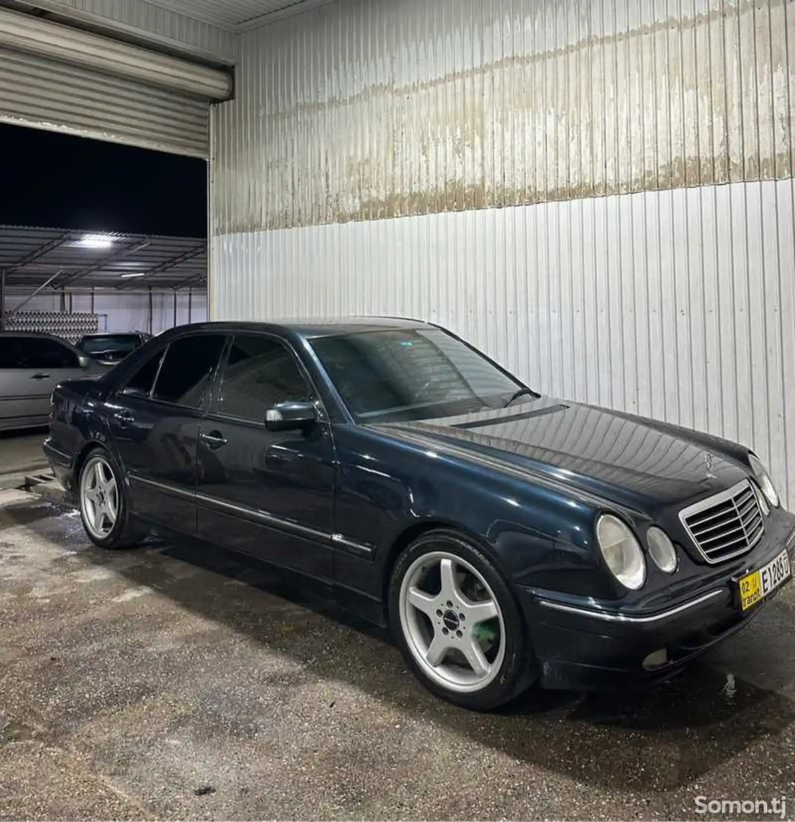 Mercedes-Benz E class, 2001-3