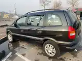 Opel Zafira, 2002-5