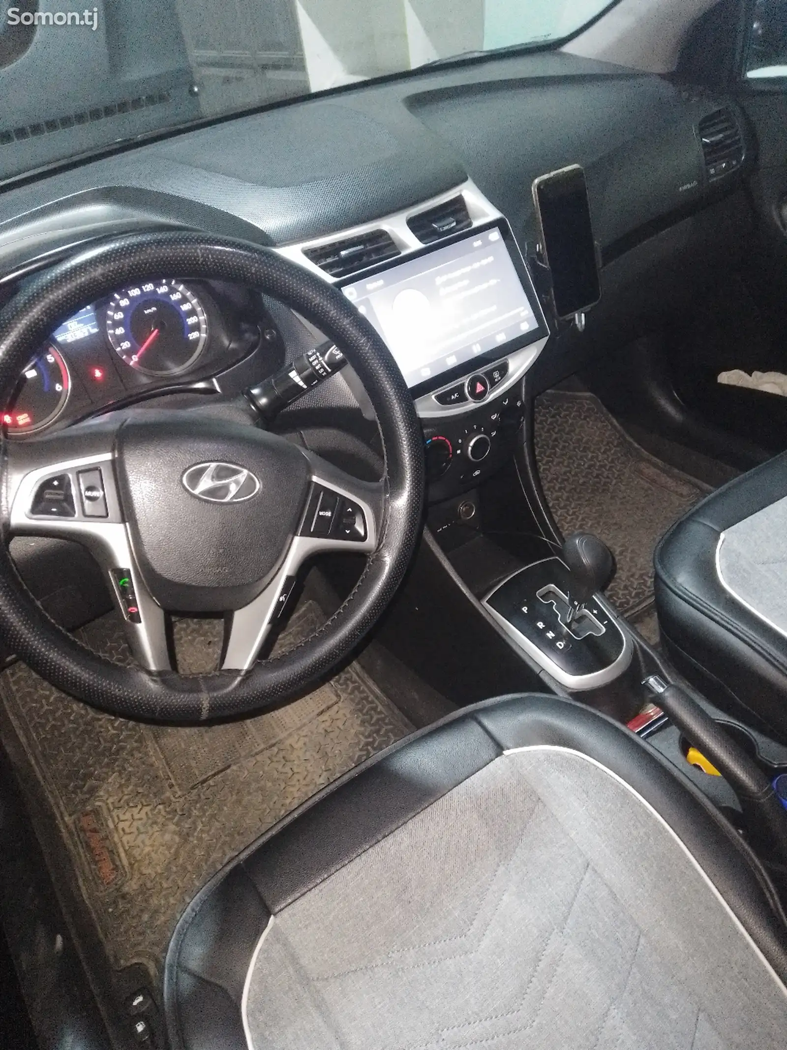 Hyundai Accent, 2012-1