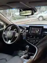 Toyota Camry, 2019-8