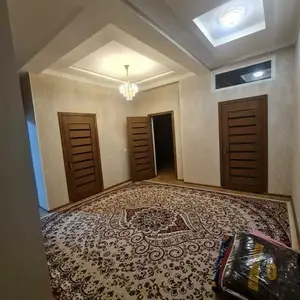 2-комн. квартира, 4 этаж, 85м², Зарафшон