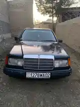 Mercedes-Benz W124, 1989-6