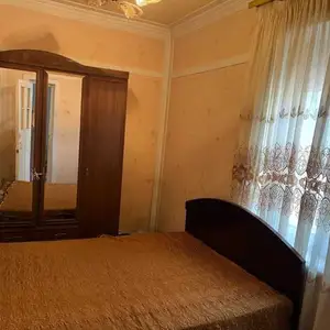 2-комн. квартира, 2 этаж, 50м², Шелкокомбинат