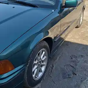 BMW 3 series, 1993