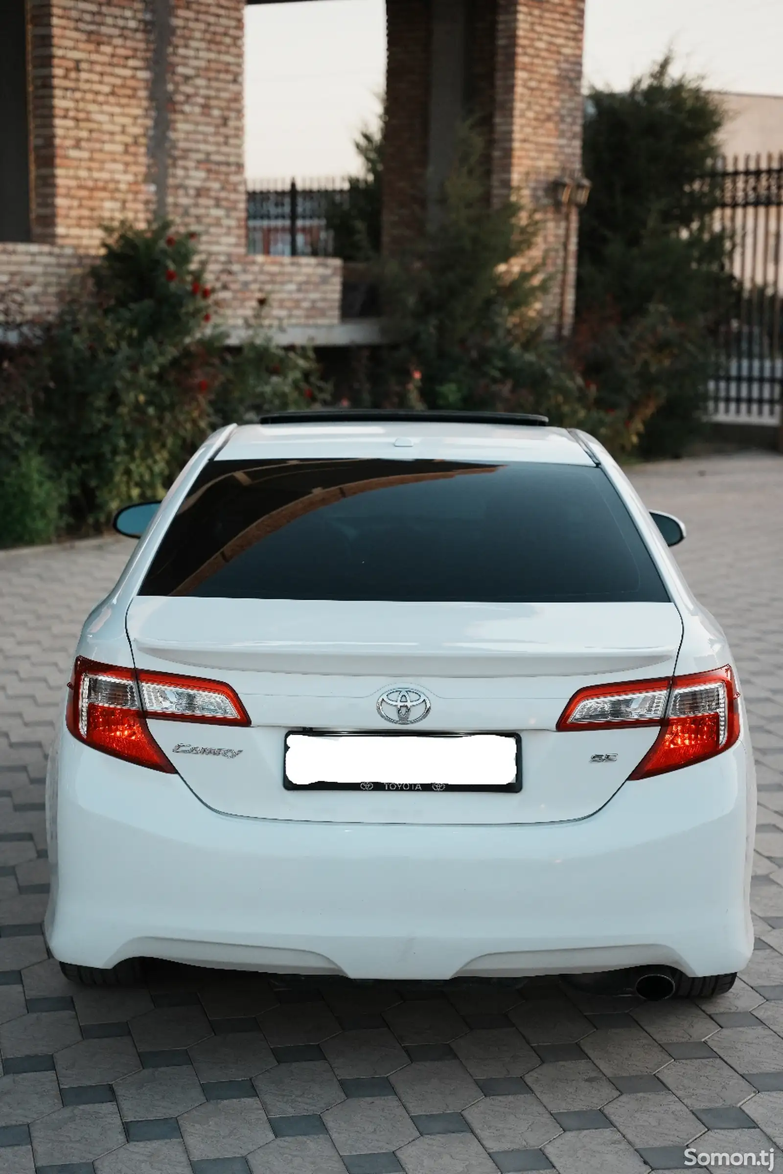 Toyota Camry, 2012-4