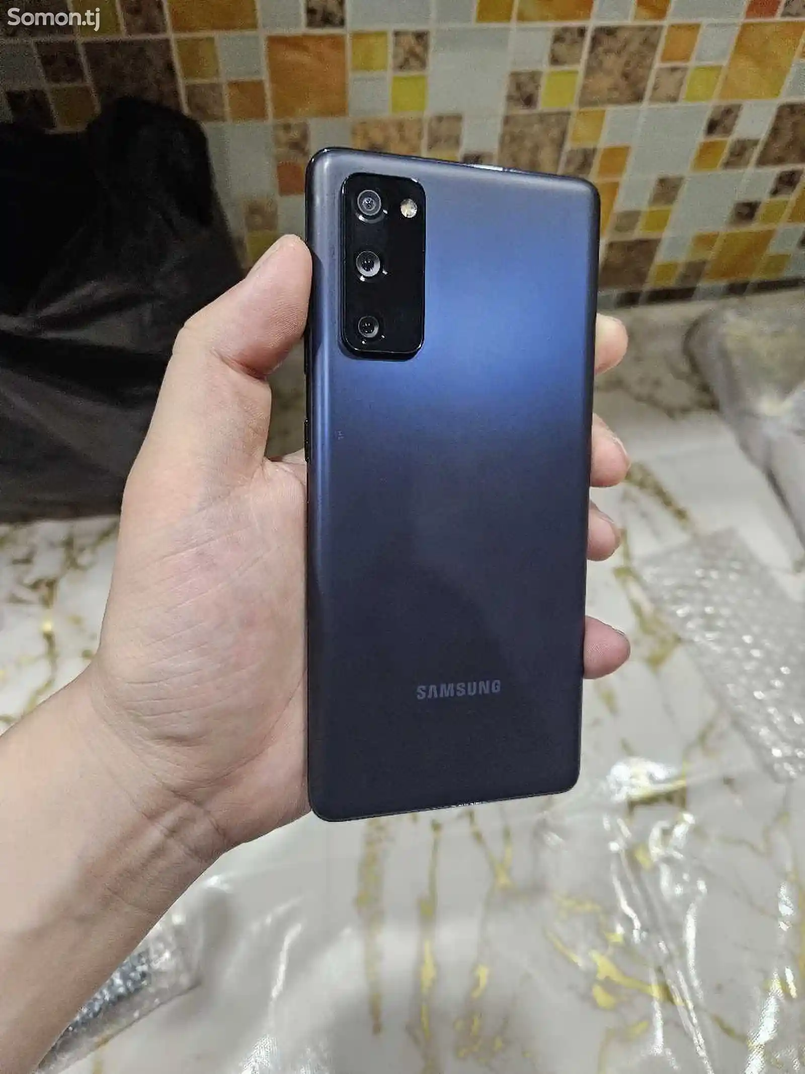 Samsung Galaxy S20fe 5G-1
