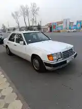 Mercedes-Benz W124, 1988-2