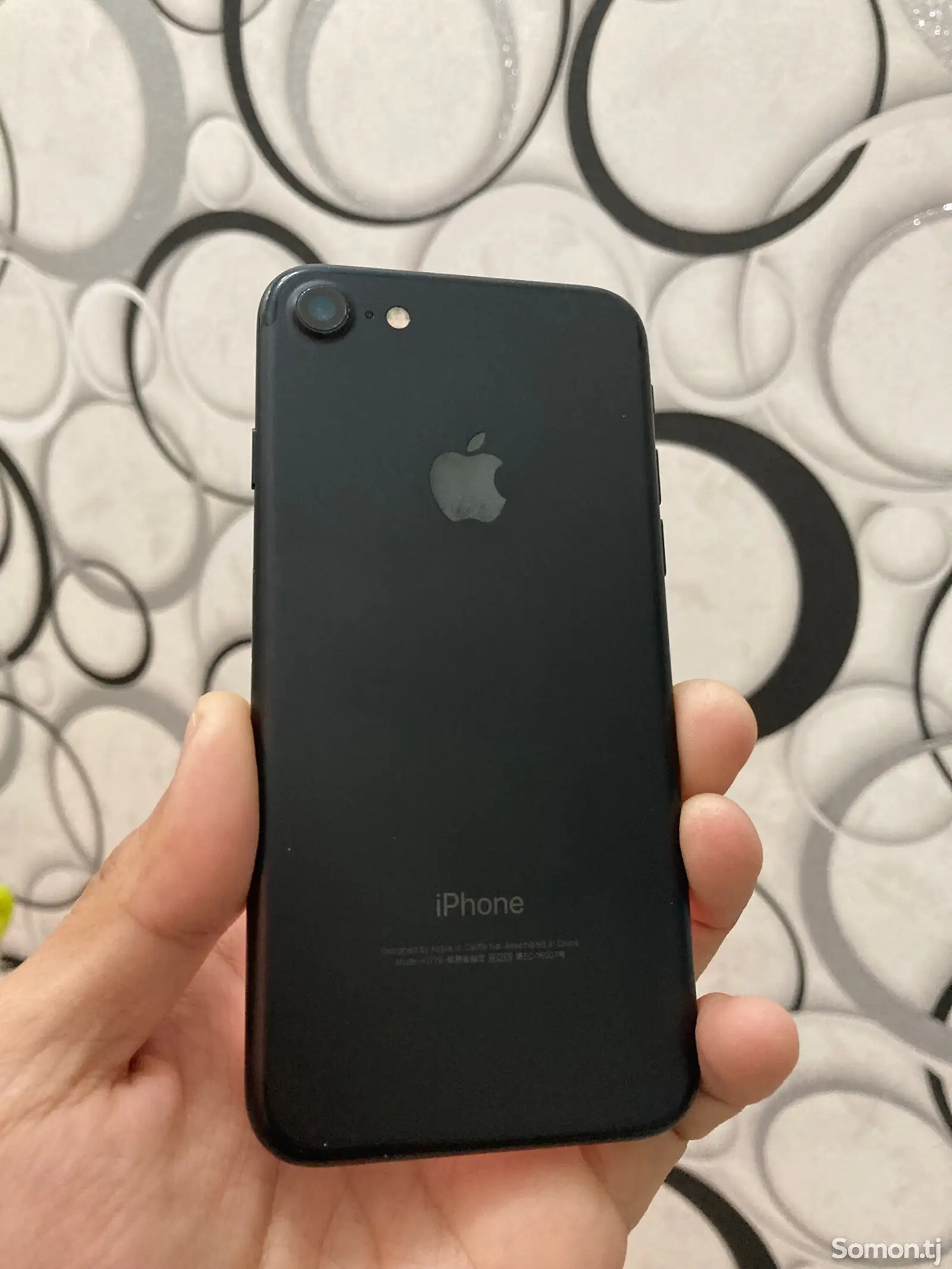 Apple iPhone 7, 32 gb-1