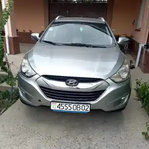 Hyundai Tucson, 2012