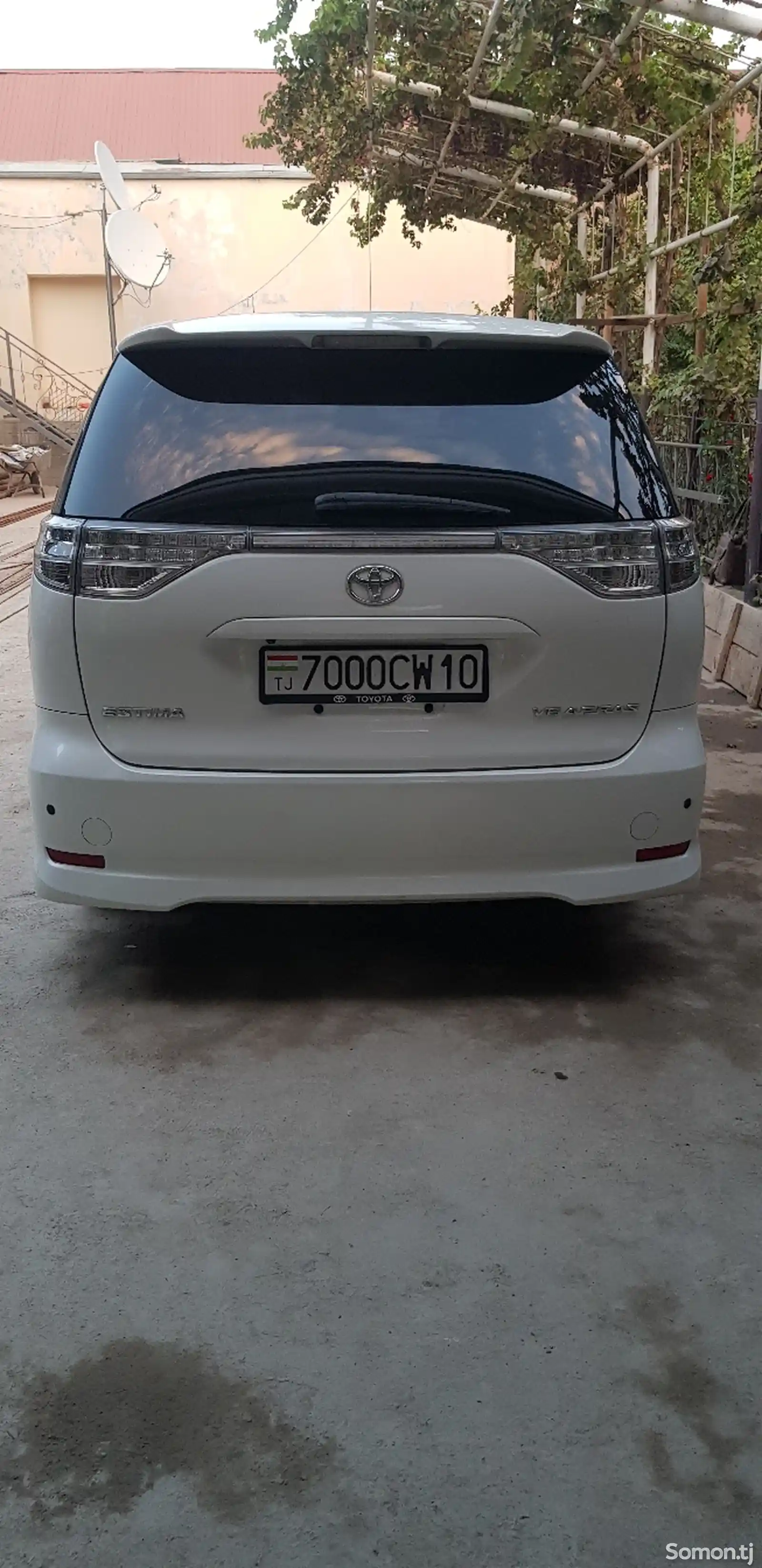 Toyota Estima, 2014-2