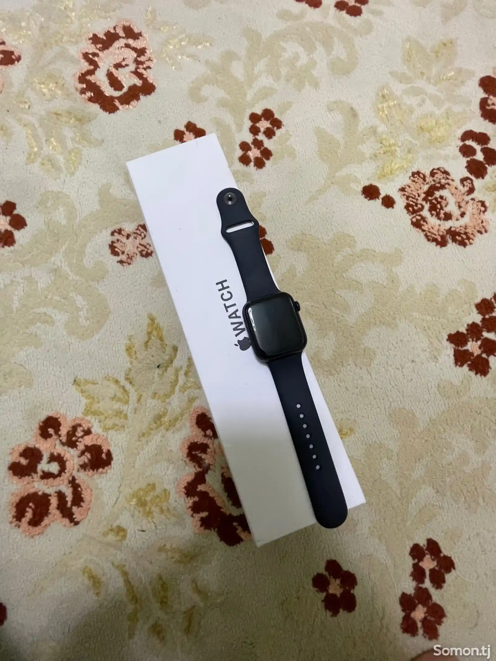 Смарт часы Apple Watch SE 44mm-1