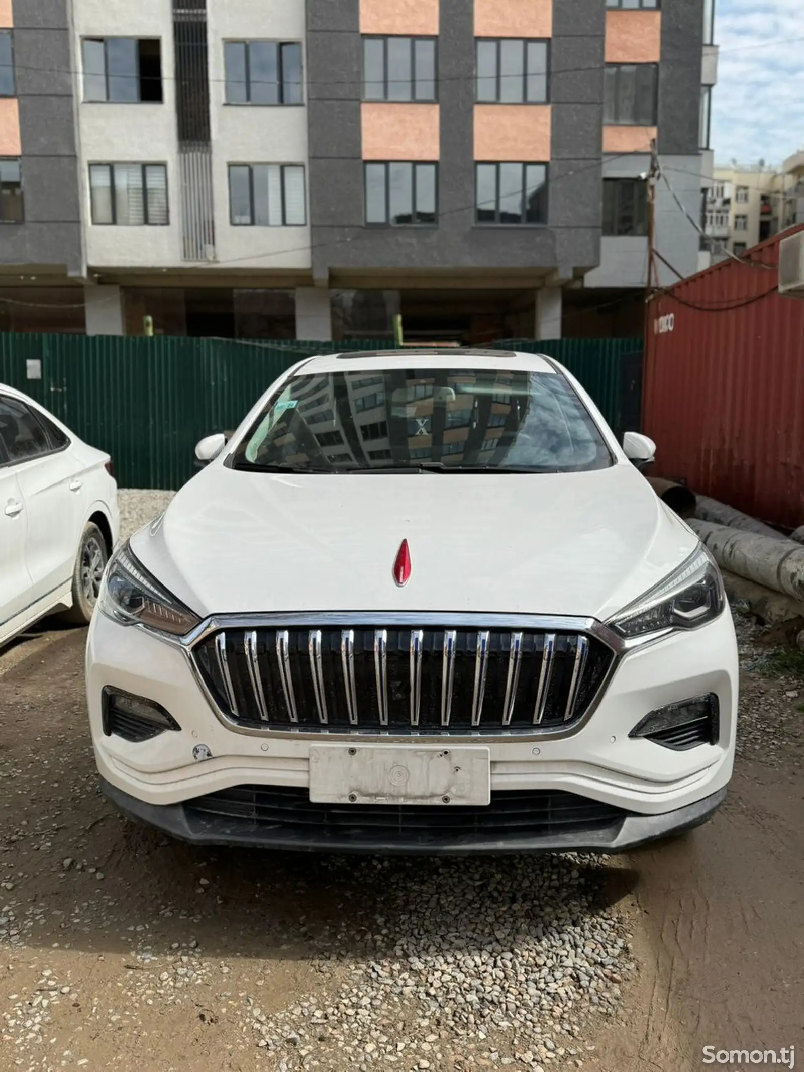 Hongqi E-HS3, 2019-1