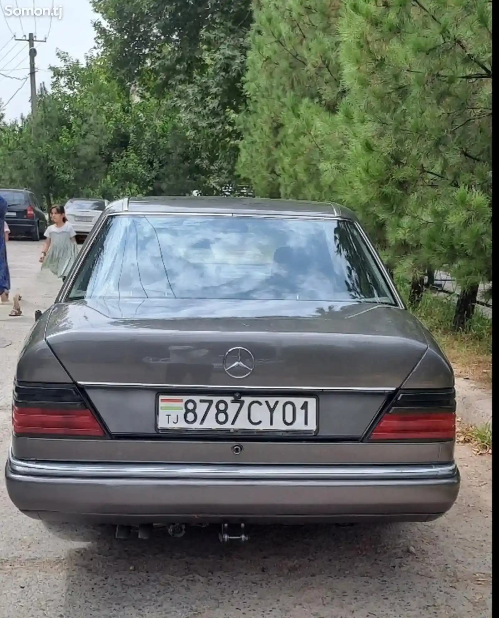 Mercedes-Benz W124, 1993-5