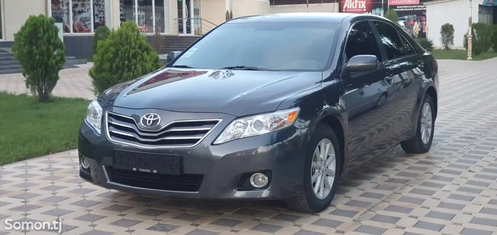 Toyota Camry, 2010-1