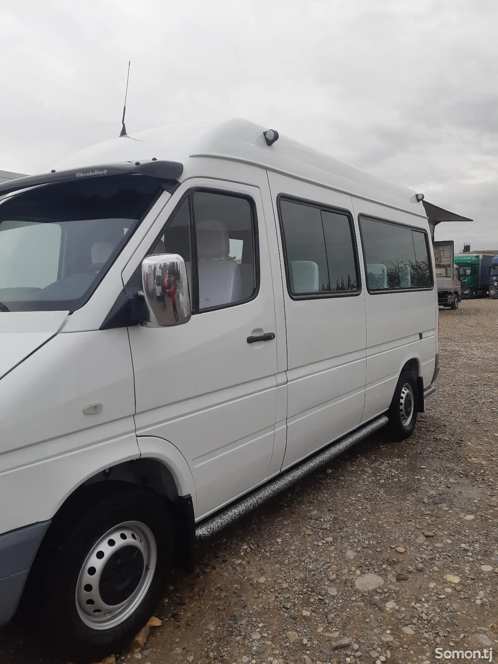 Микроавтобус Mercedes Benz Sprinter , 2005-2