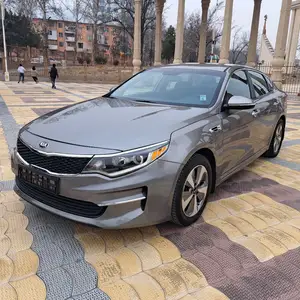 Kia K5, 2016