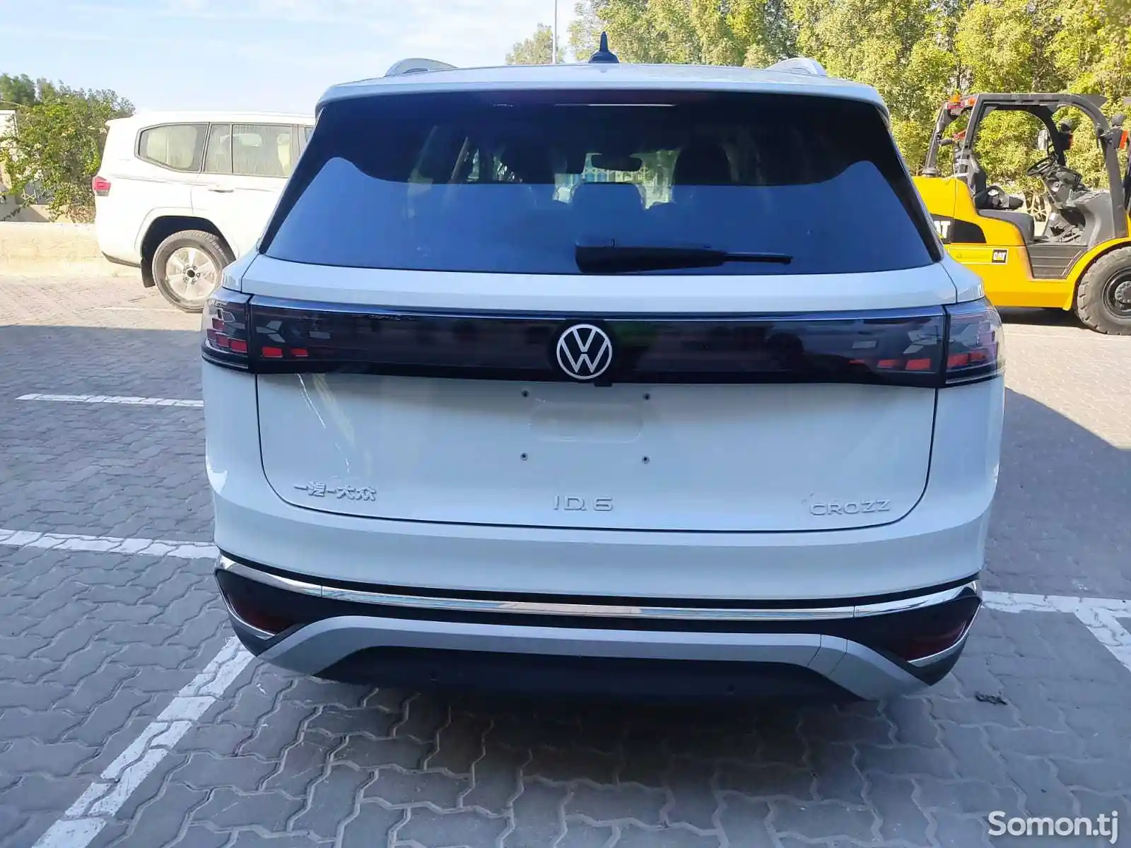 Volkswagen ID.6, 2022-4