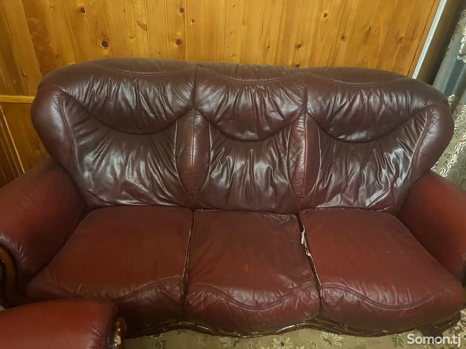 Мягкий диван-1