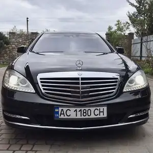 Mercedes-Benz S class, 2012