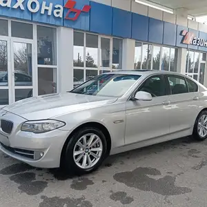 BMW 5 series, 2012