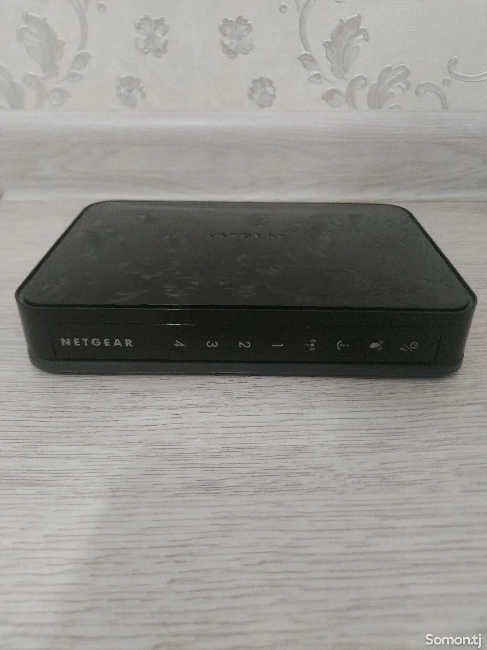 Роутер Netgear N300-1