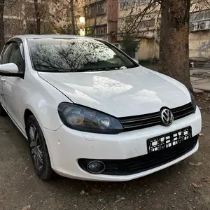 Volkswagen Golf, 2012