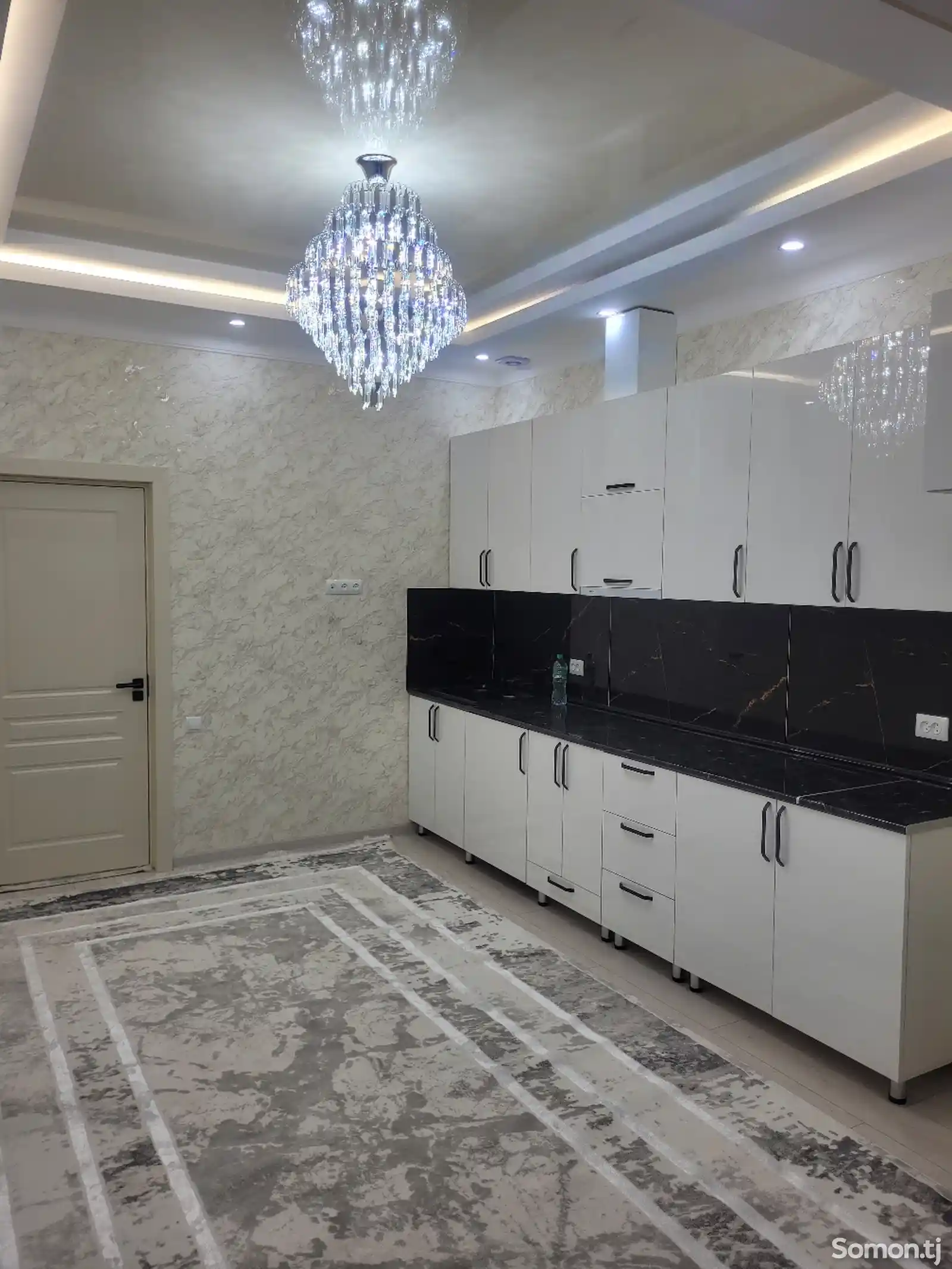 1-комн. квартира, 10 этаж, 56 м², Цирк-6