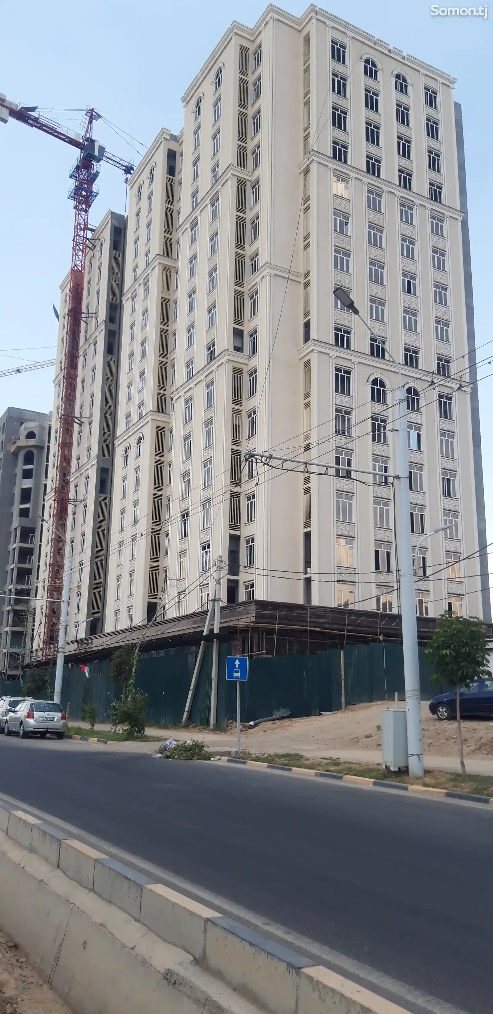 3-комн. квартира, 3 этаж, 92 м², Эстакадаи 82 мкр, Казокон-2