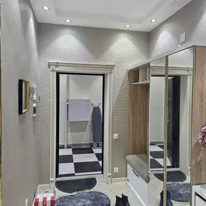 2-комн. квартира, 10 этаж, 70 м², Дом печать