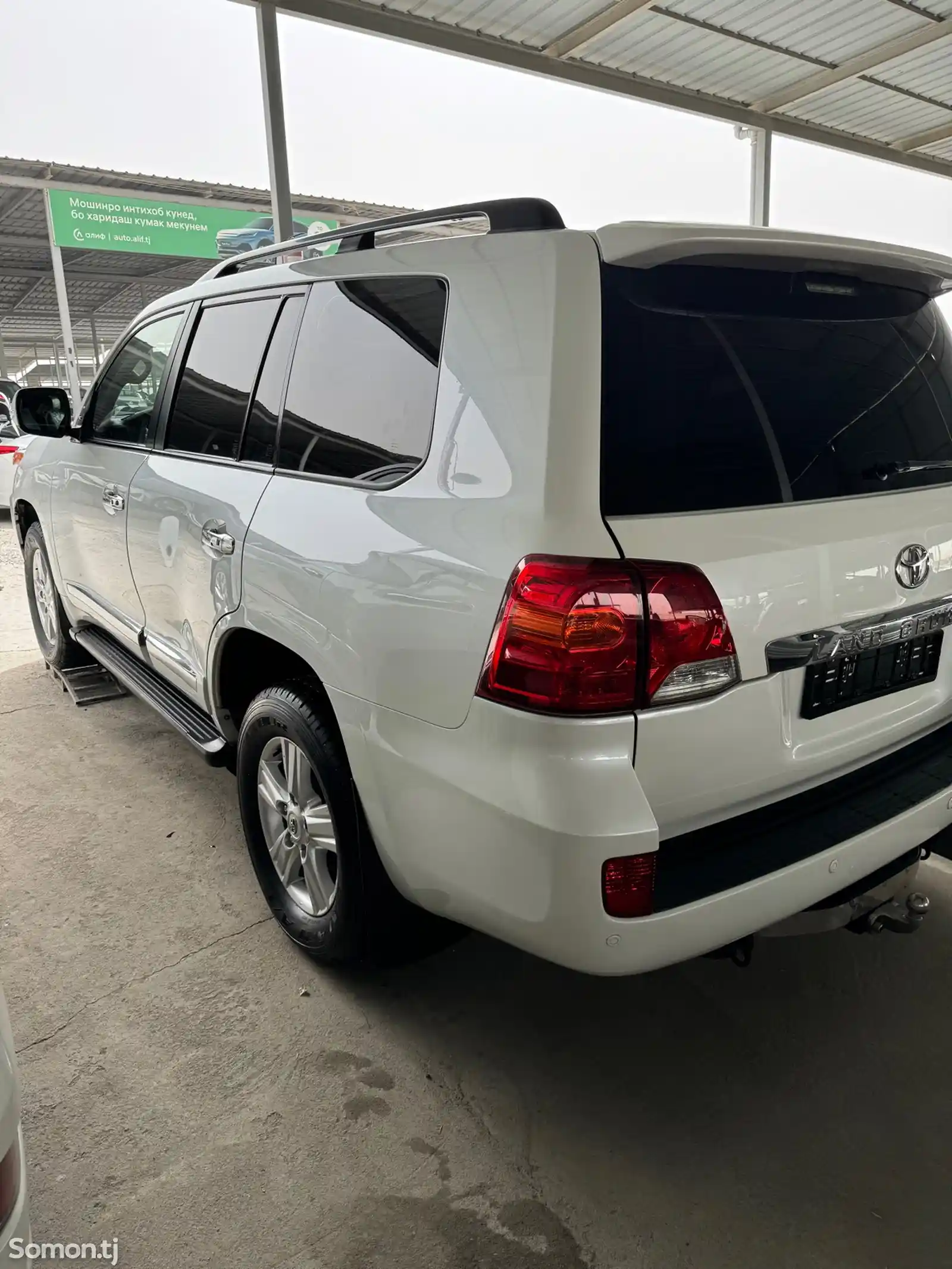 Toyota Land Cruiser, 2015-5