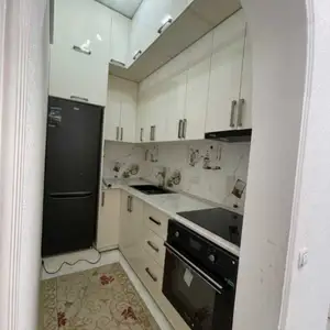 2-комн. квартира, 4 этаж, 65м², фирдавси