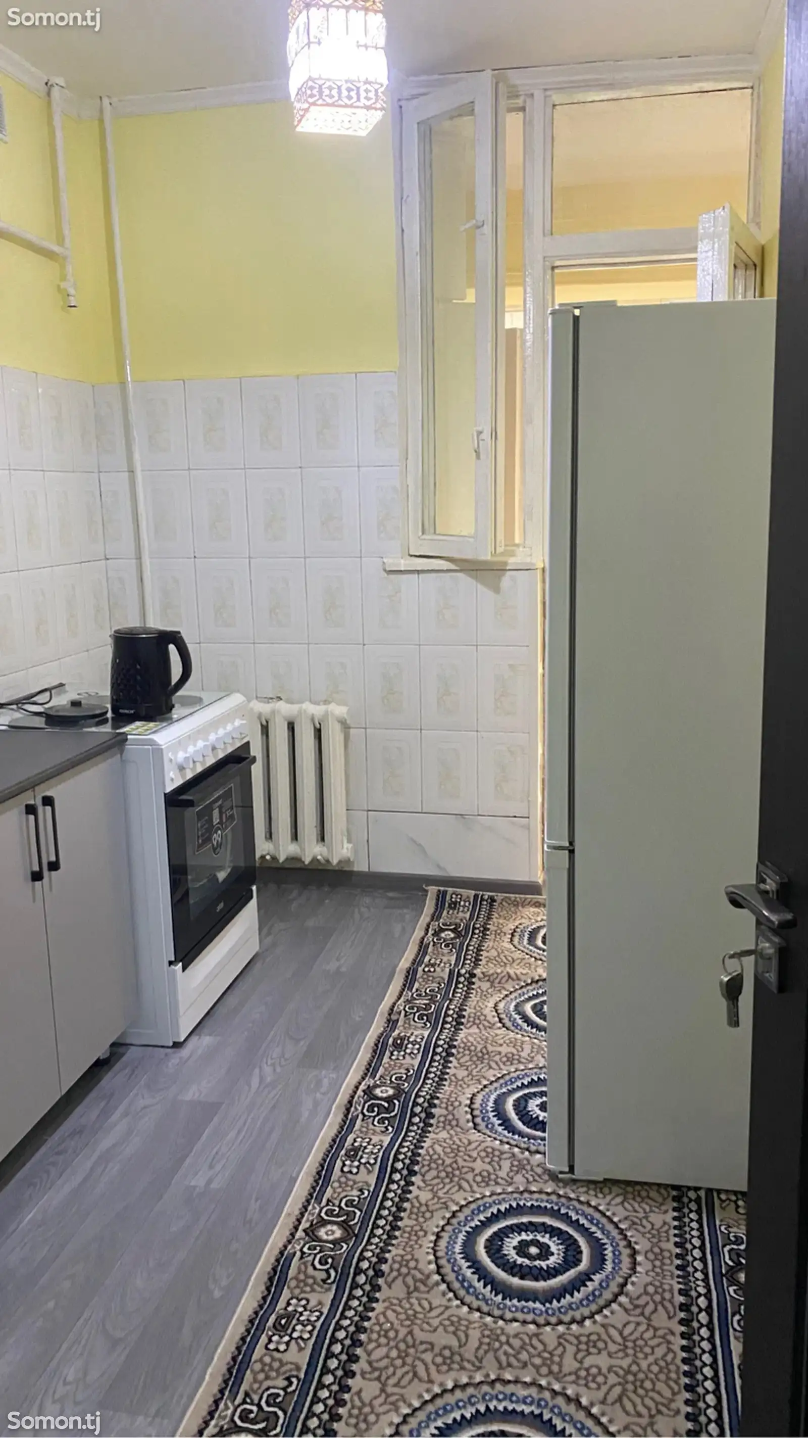 2-комн. квартира, Цокольный этаж, 57м², Сино-8