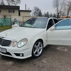 Mercedes-Benz E class, 2009