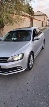 Volkswagen Jetta, 2015-12