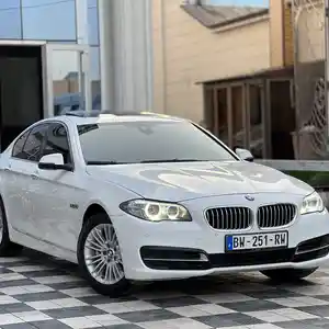 BMW 5 series, 2015