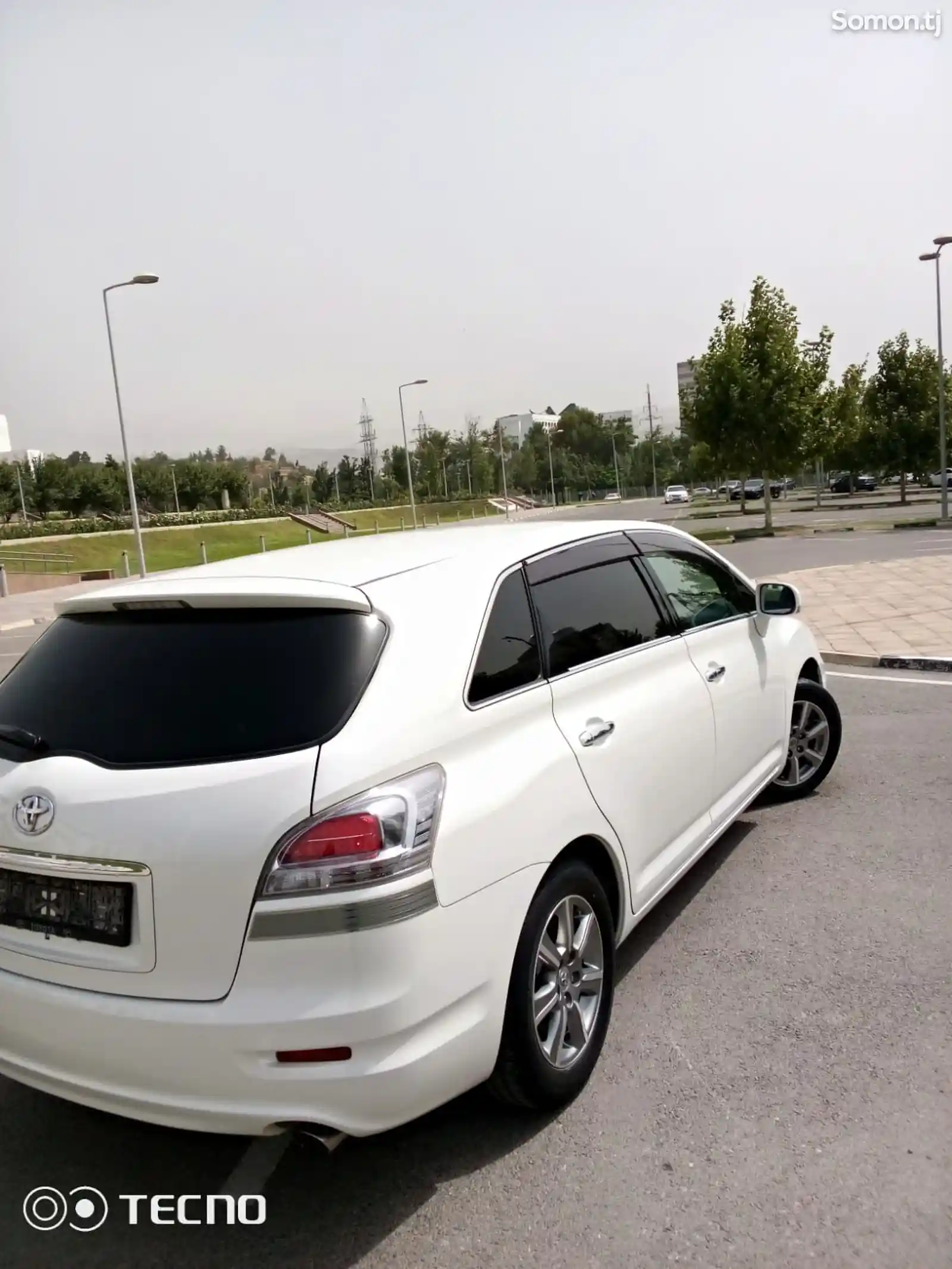 Toyota Mark X ZiO, 2011-7