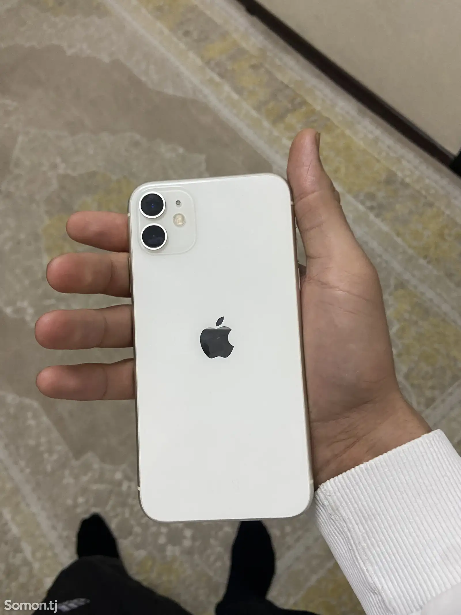 Apple iPhone 11, 64 gb, White-1