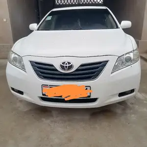 Toyota Camry, 2009