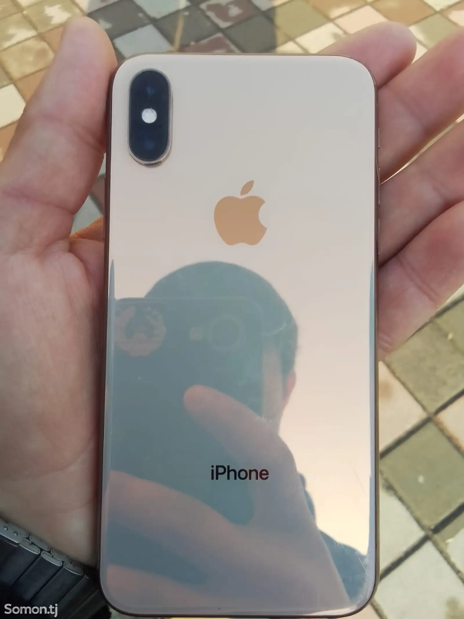 Apple iPhone Xs, 64 gb, Gold-1