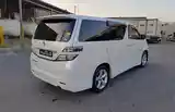 Toyota Vellfire, 2010-4