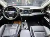 Toyota RAV 4, 2015-5