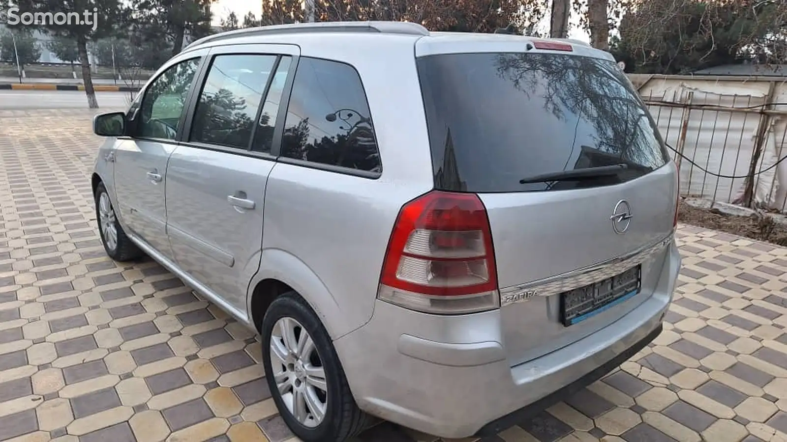 Opel Zafira, 2009-1