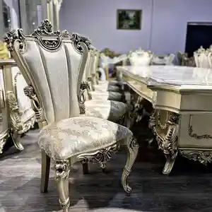 Комплект стола со стульями Gold