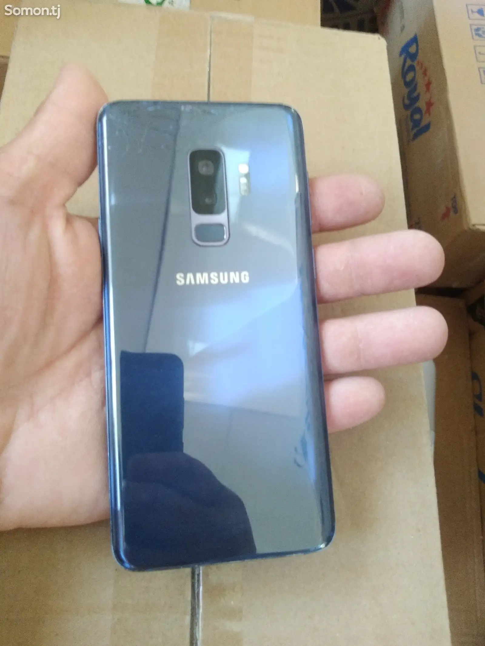 Samsung Galaxy s9+ 64gb-1