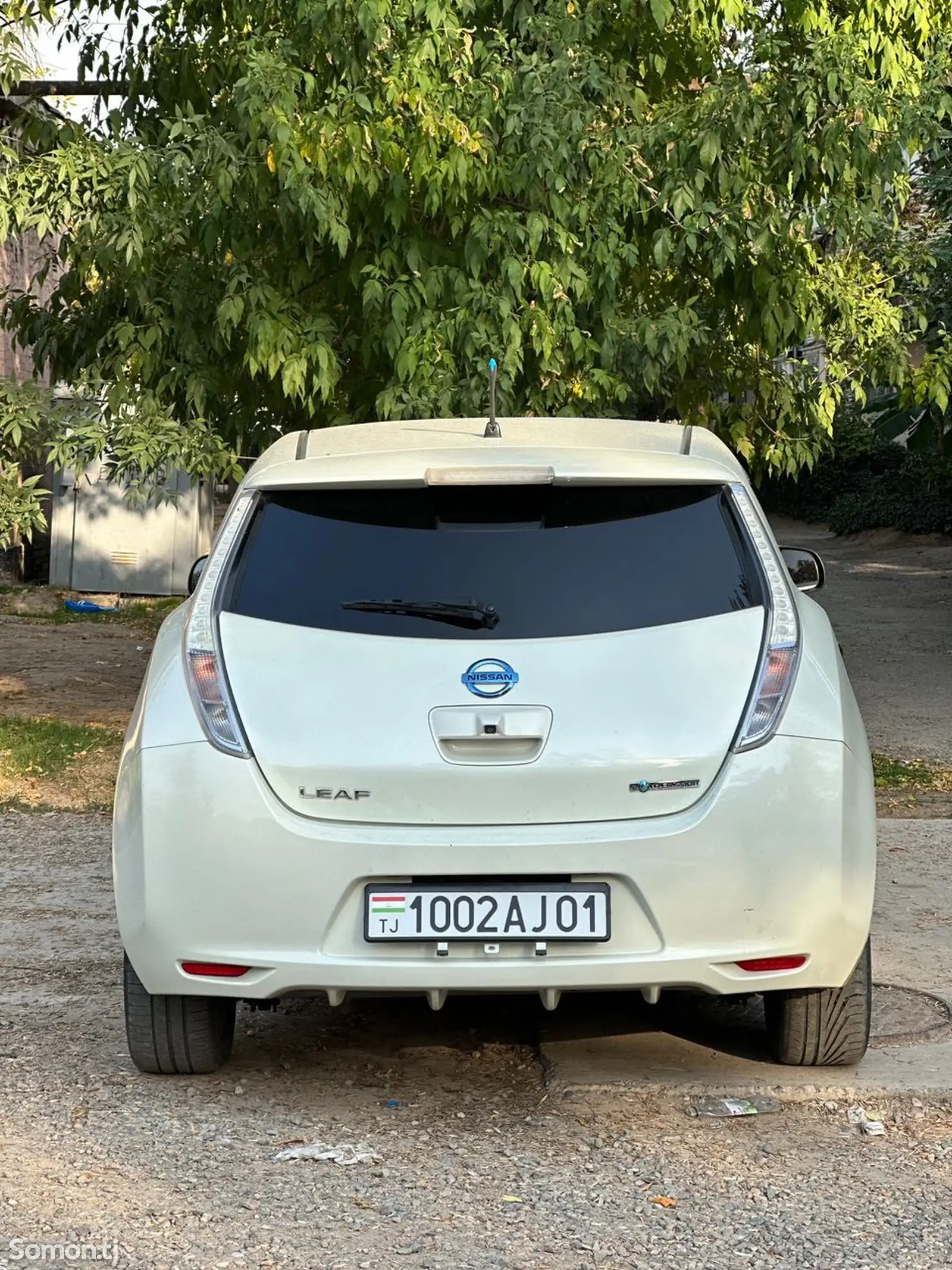 Nissan Leaf, 2011-3